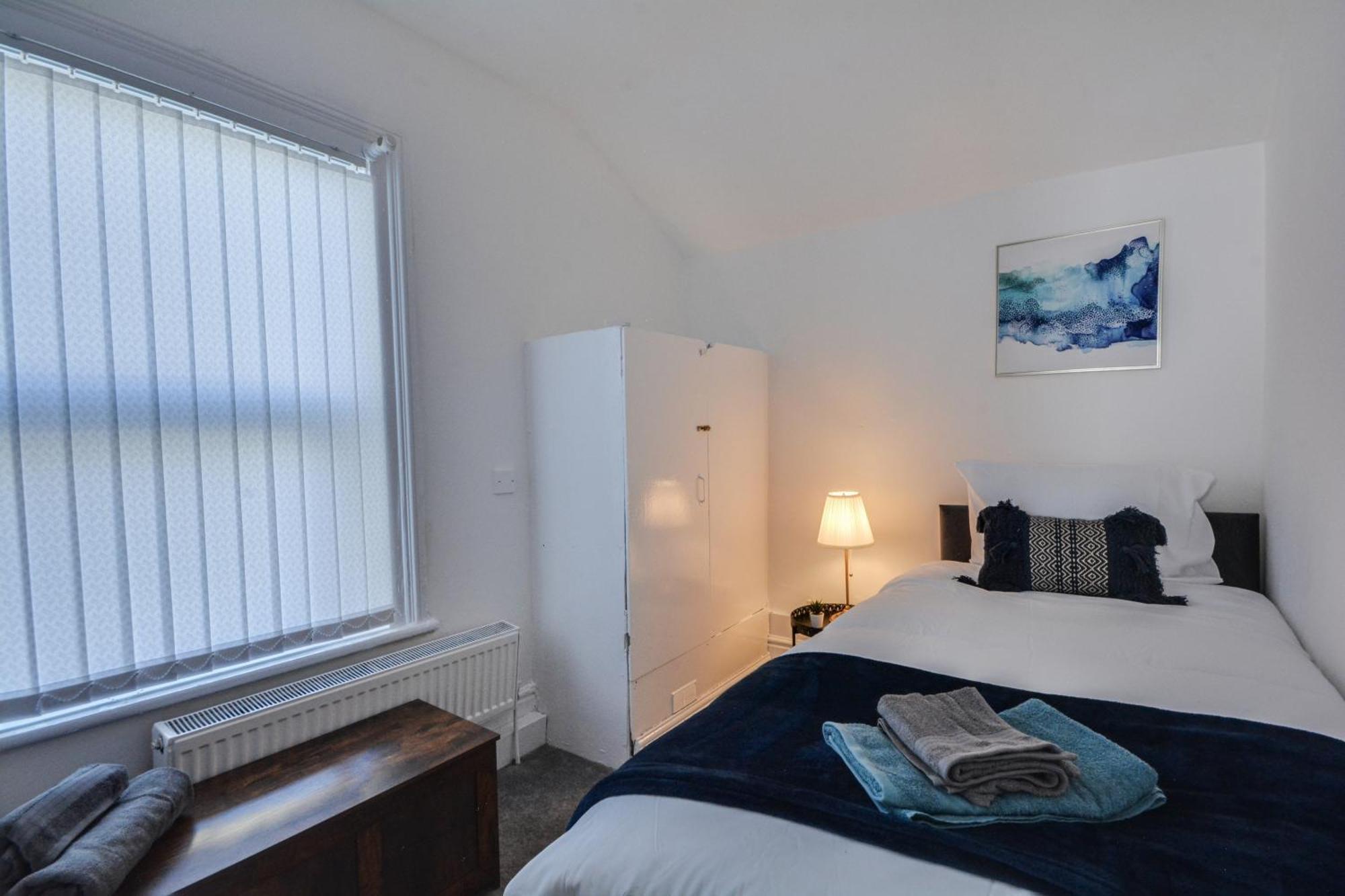 Stay With Alexandra 2 Free Parking - High Speed Free Wifi Liverpool Esterno foto