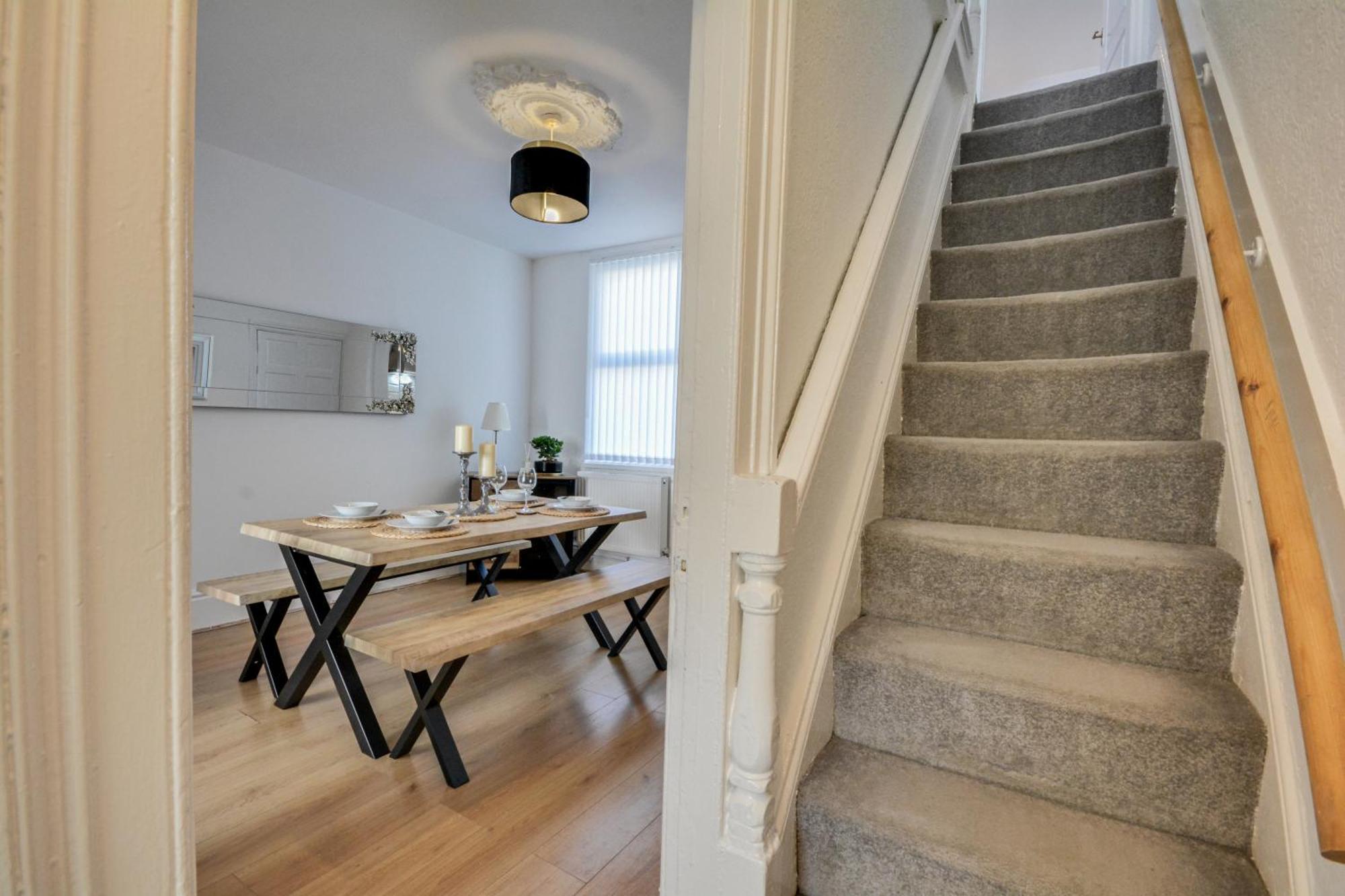 Stay With Alexandra 2 Free Parking - High Speed Free Wifi Liverpool Esterno foto